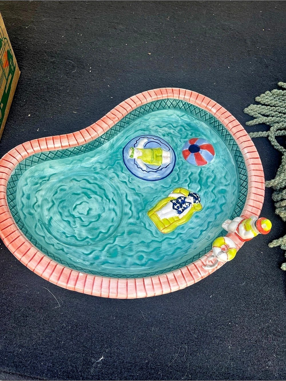 1995 Lotus Bathing Beauties. In great shape, just a few minor chips (see pics)